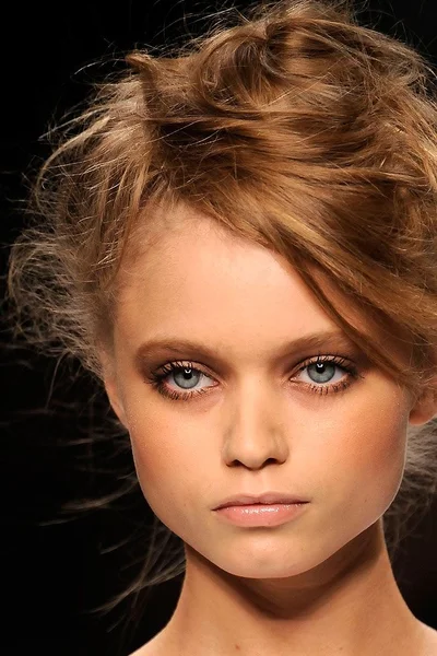 Look 1